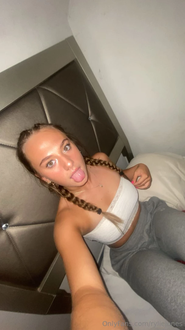 Ryliebabyy 