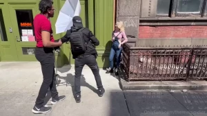 Quick video behind the scenes from my photoshoot and interview with