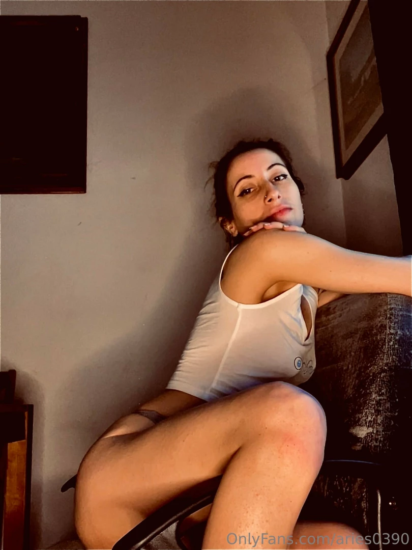 Follow me here onlyfans com aries0390vip it s free temporary situation 