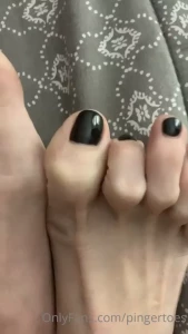 Little scrunching and popping my toes on my right foot always make