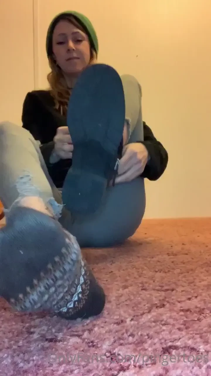 Just off work 10 hour bartending shift not a lot of jam this time cuz 