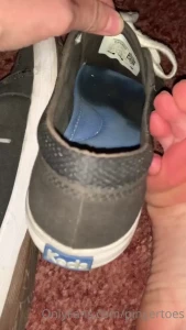 My poor squeezed feet tight fit no socks today oops i remember why i