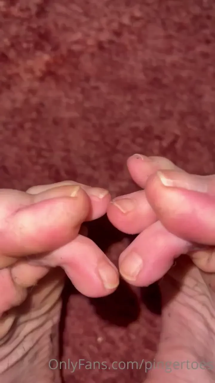 Quickie check your messages for the full reveal full body and face 