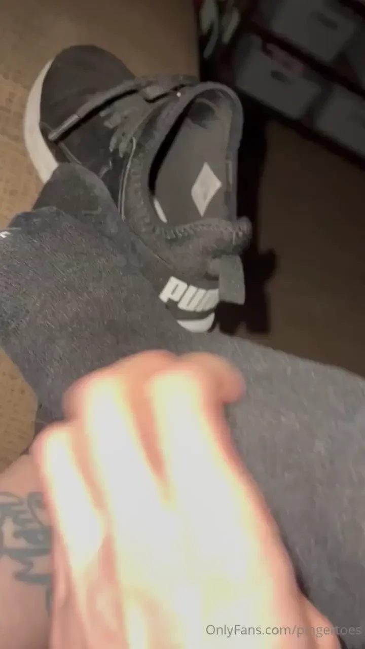 Bartending a 3000 00 night alone snow birds are back and run my feet 