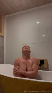 One of the best ways to relax after a great workout is to take a hot part 1