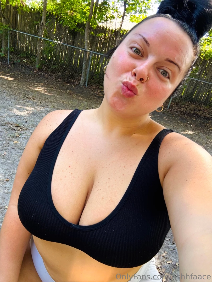 Happy tuesday part 1065 