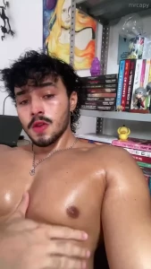 Suck my tits while i -