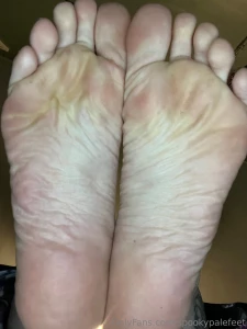 Stop and study my sole wrinkles part 3