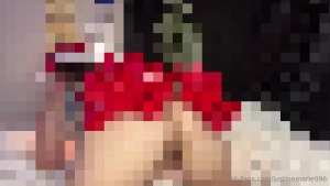 Do these bows make my butt look good