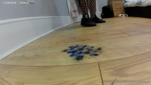 Tiny cities are appearing on the houses miss fair trade feet finds one