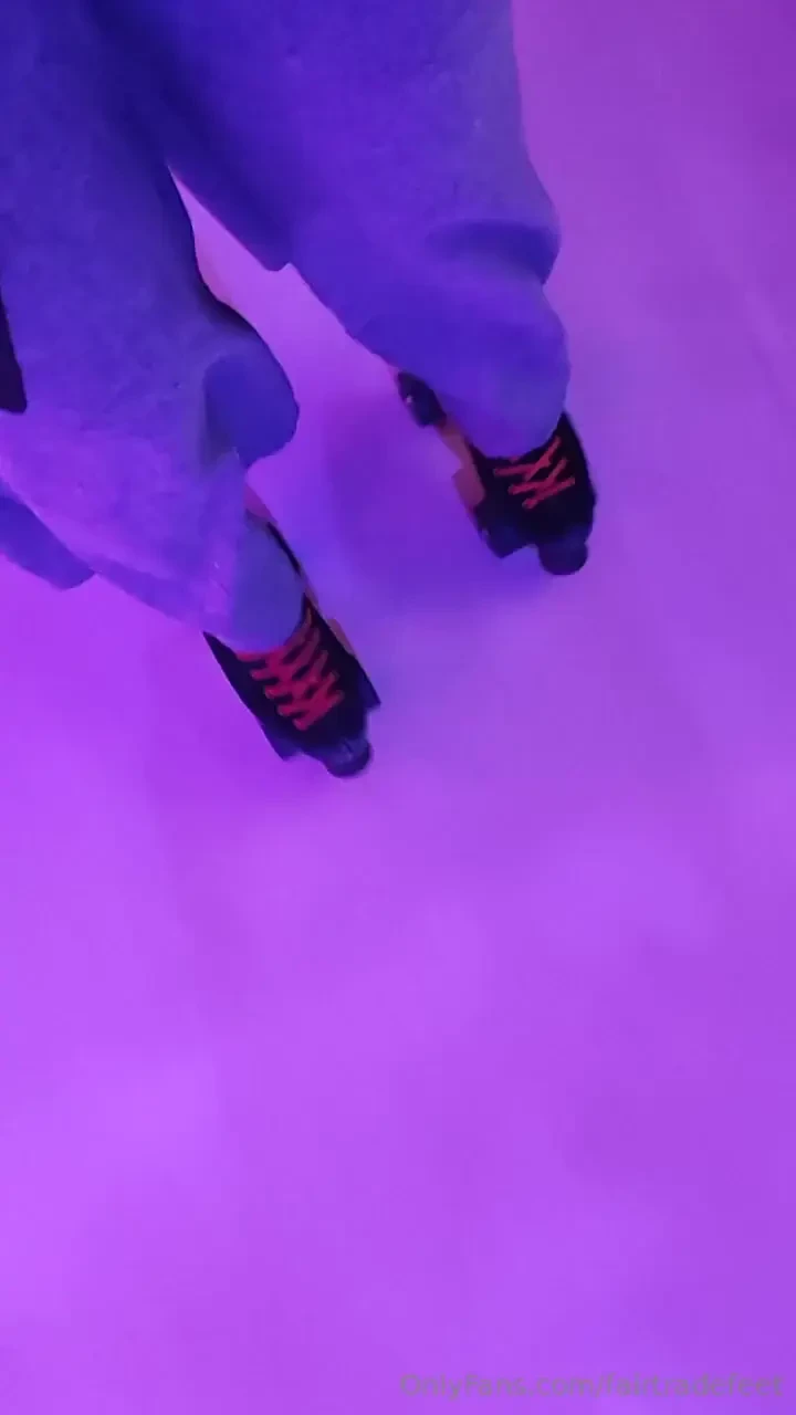 Rolling day do you want to join me or do you prefer my smelly sock 