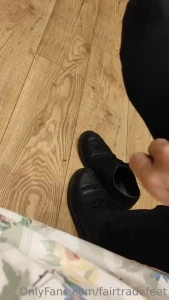 Extra shift look all the flufy on my feet can you feel how sweaty they
