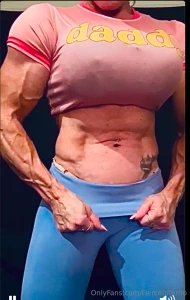 Muscle daddy showing off strong veiny muscles huge veiny biceps veiny