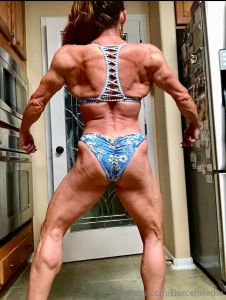 I think all this hard work deserves a tip tip more than 15 00 and get part 3