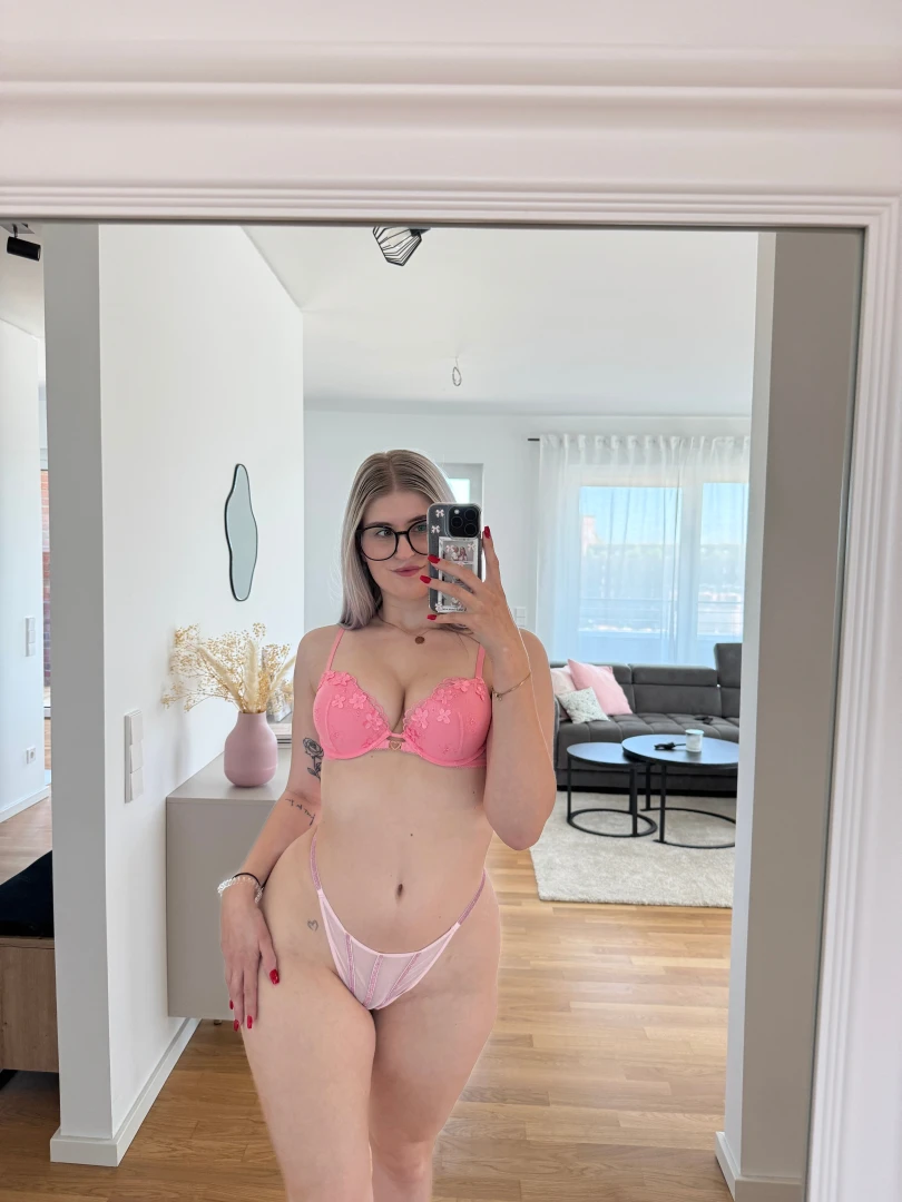 I think pink looks good on me what do you think part 1 