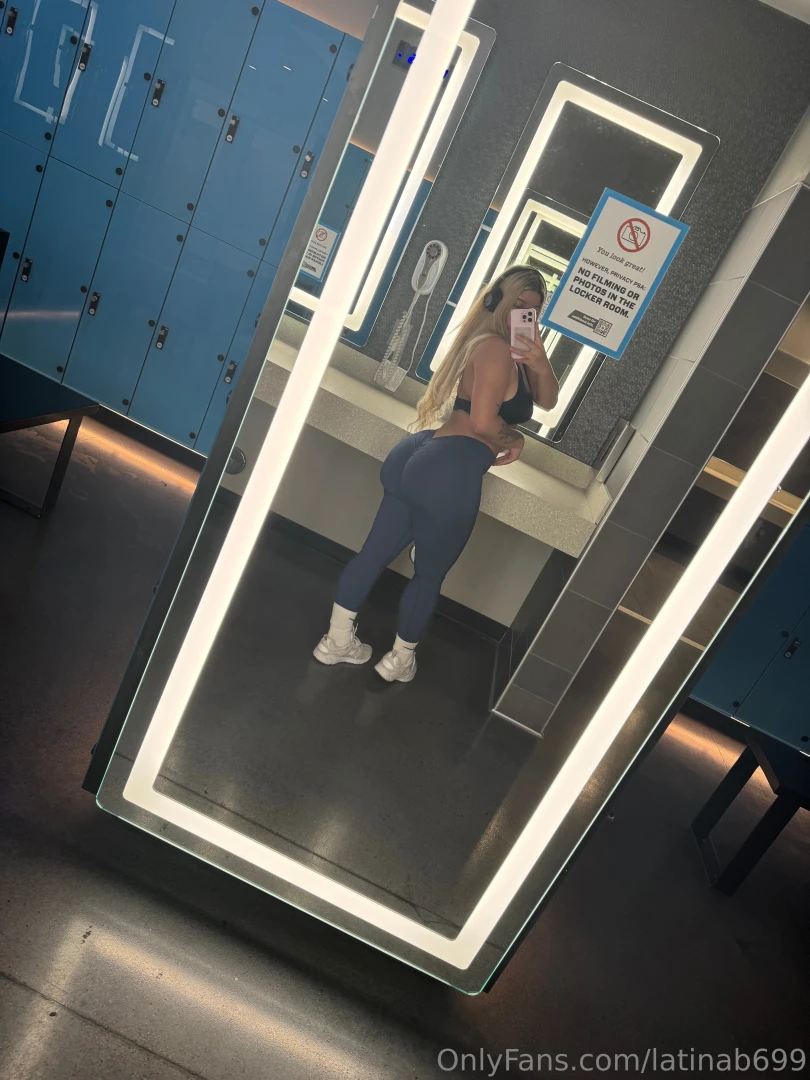 Only 20 for the first 5 who can handle my nastiest steamiest dm drop part 1 