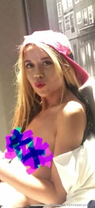 Check out next post to see the uncensored picture so yeah i m still in