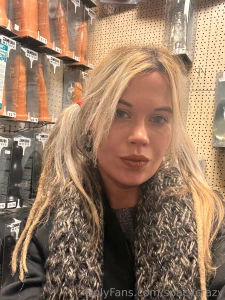 Omg those cocks are as big as my whole legs part 1