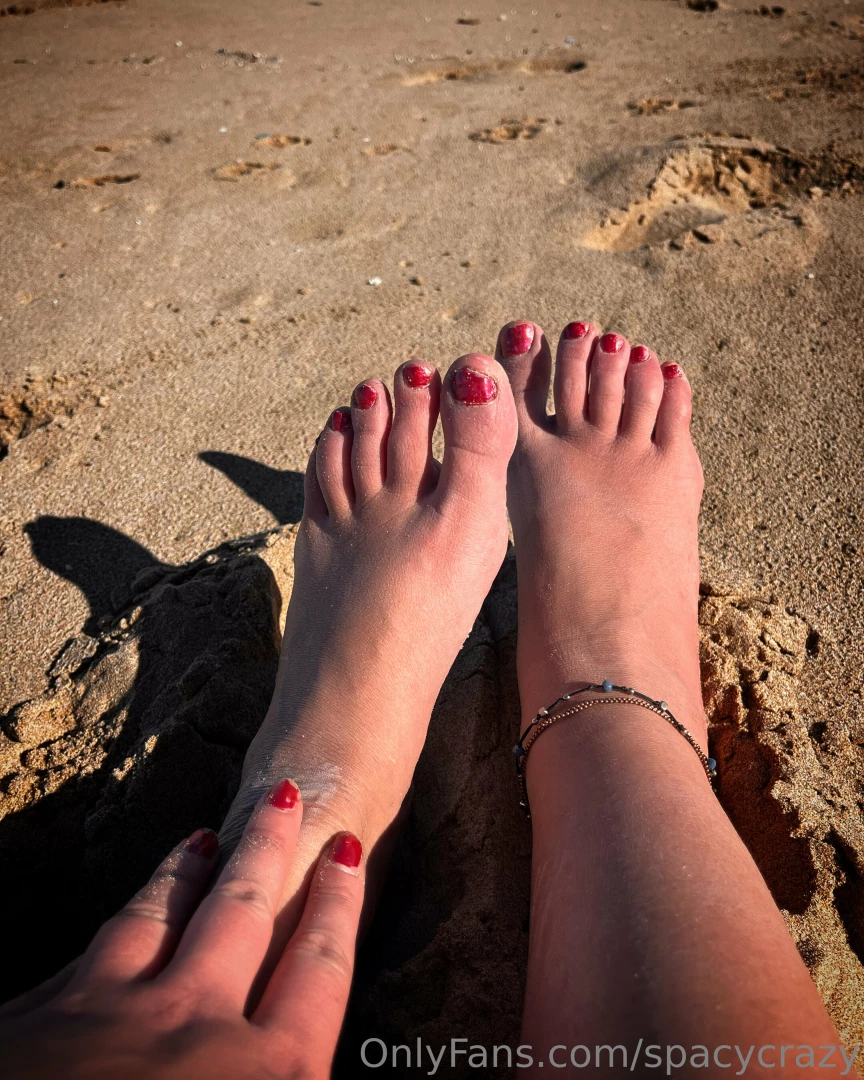 Happy feet friday my friends 