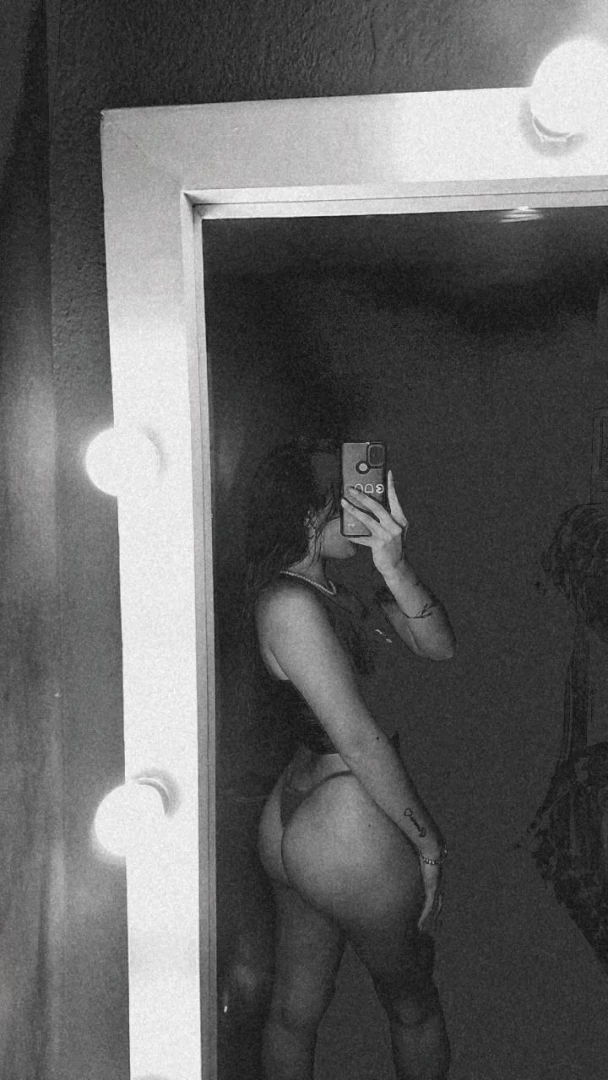 Hi baby i m lulitacrazy sexting virtual girlfriend custonm photos 