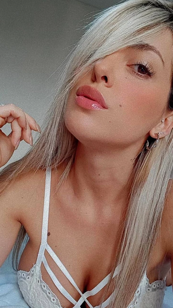 Free subscription baby i am the playful barbie i have come to please 