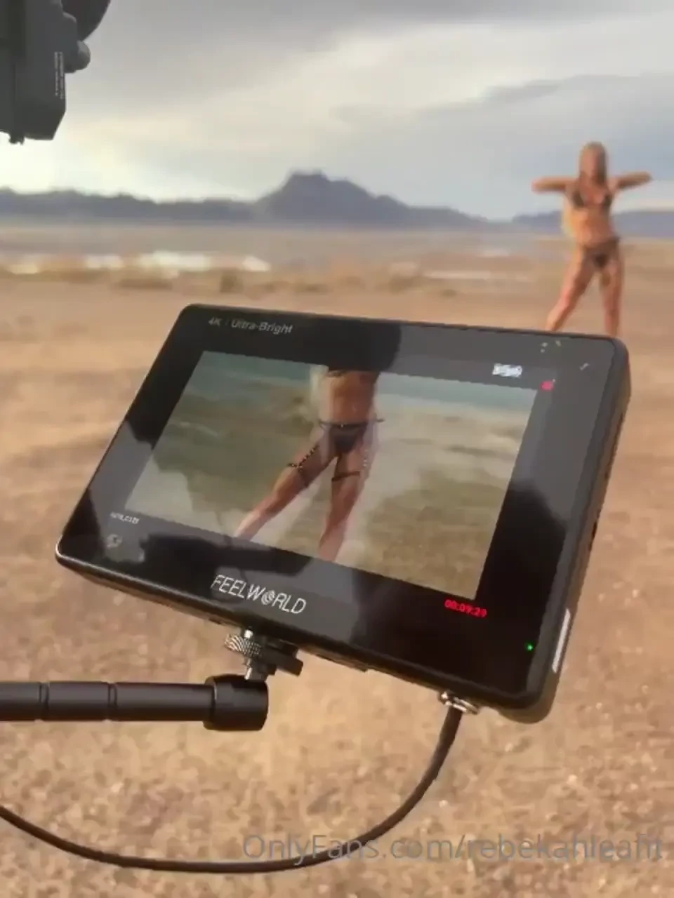 I m back just landed and so excited to sleep in my own bed tonight so 