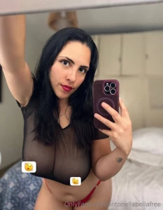 Eemily69sexy eemily69sexy 1 4
