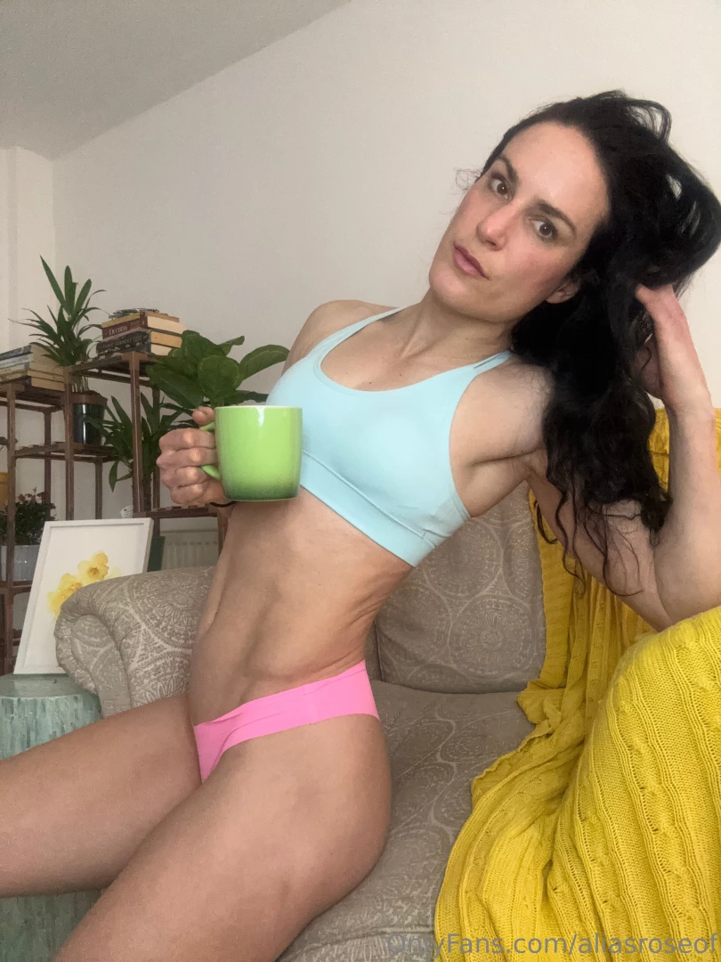 I have a little secret wanna know what it is 