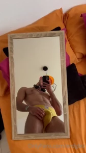 Y all can t identify photoshop