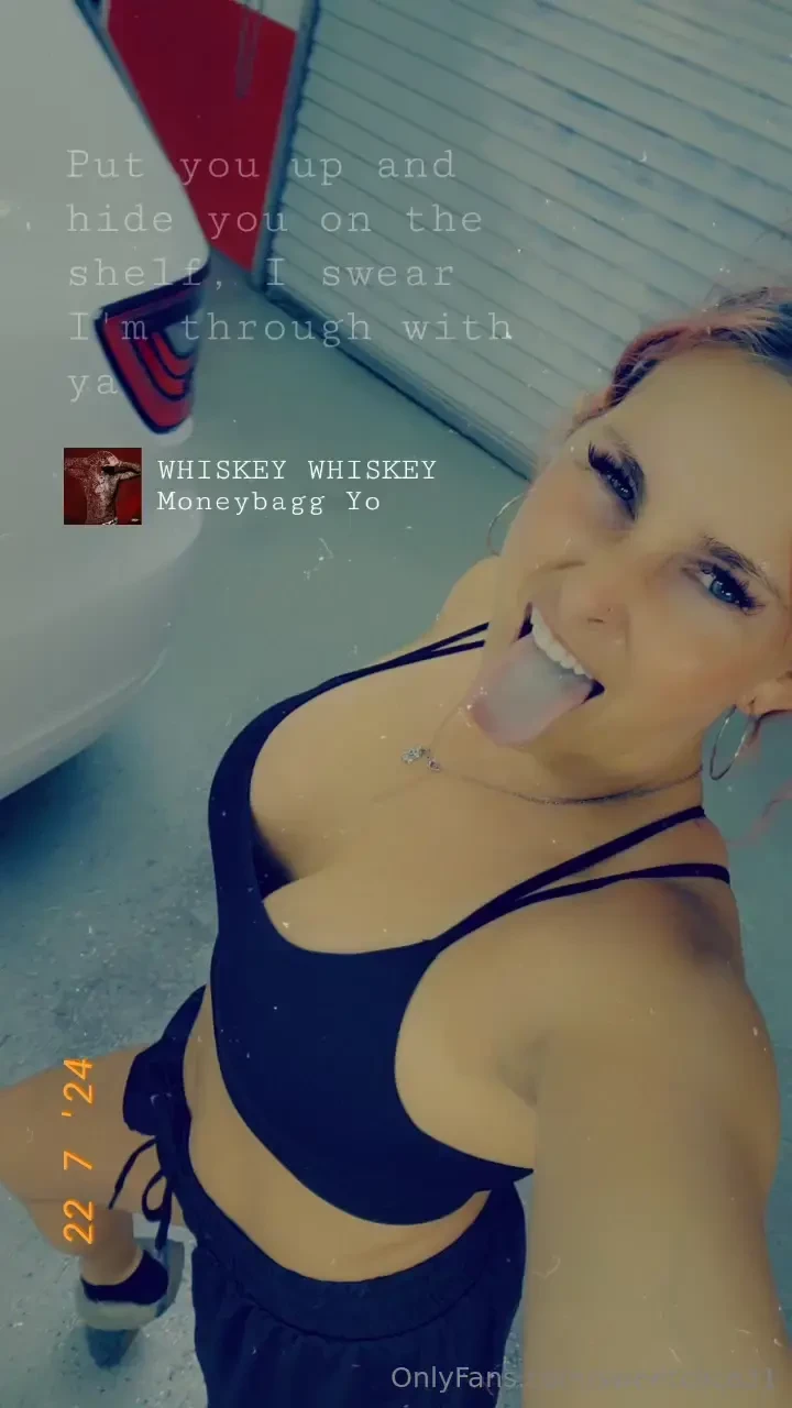 Happy tuesday what are yall getting into today 