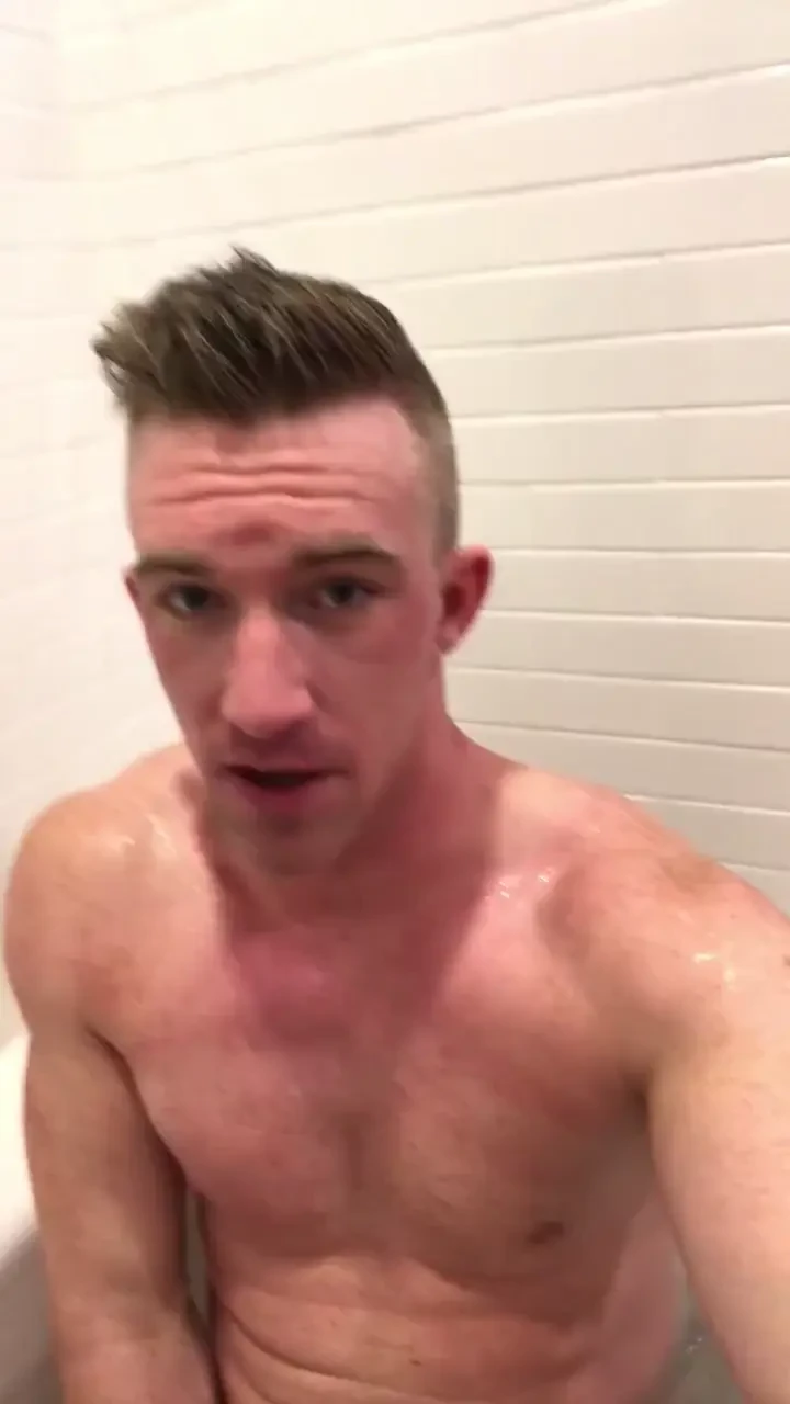 Bath talk i need someone to bathe me ugh 