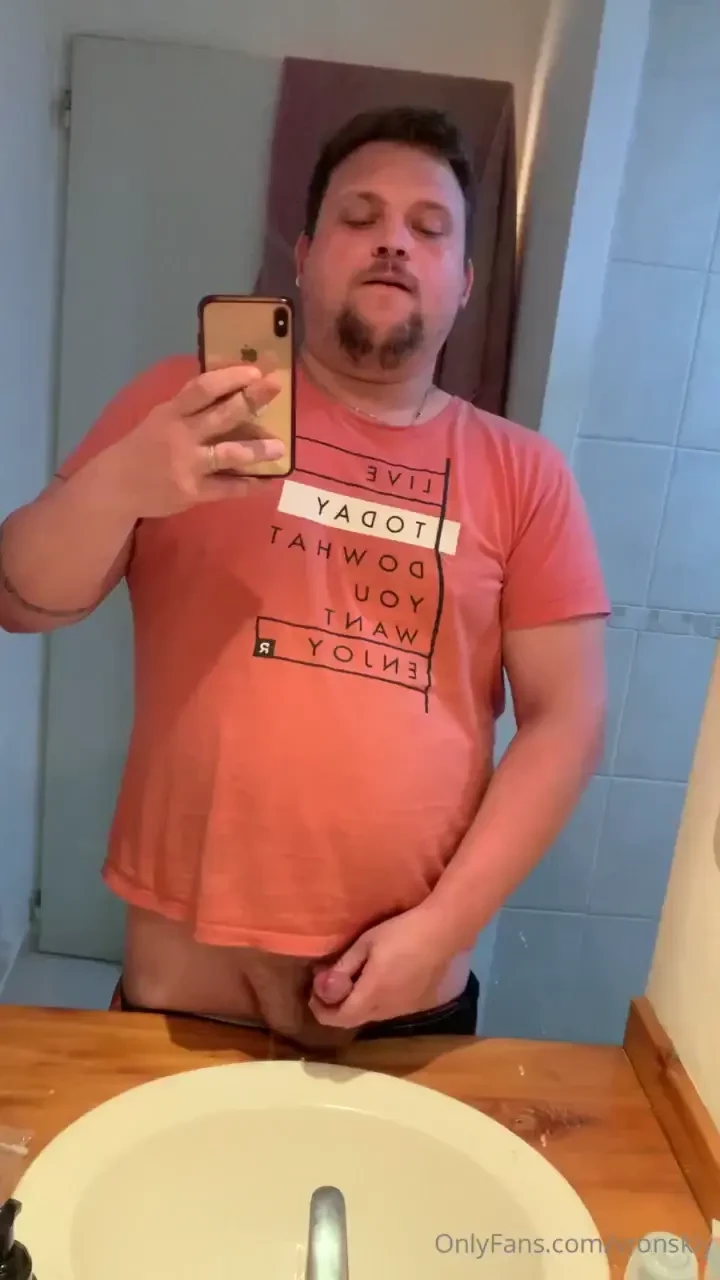 Quick cum shot before starting my day 