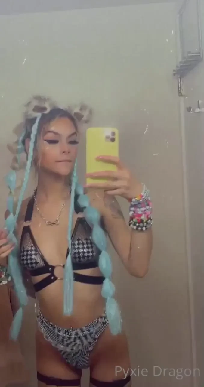 This weekend at fvded absolutely wrecked my body but hehe guess who 