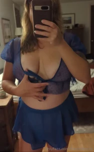 Changed into a cute little low key casual outfit for the cowboys