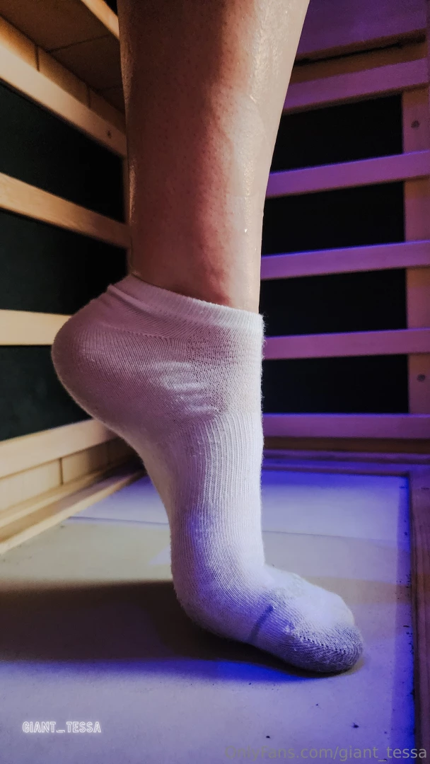 I ve worn these socks during my workouts and sauna for 3 days 