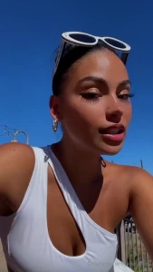 Hi loves i wanted to do something special for you this week so i m