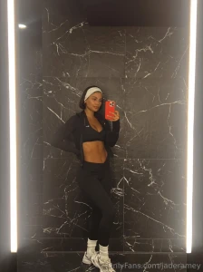 Who s ready to hit it with me