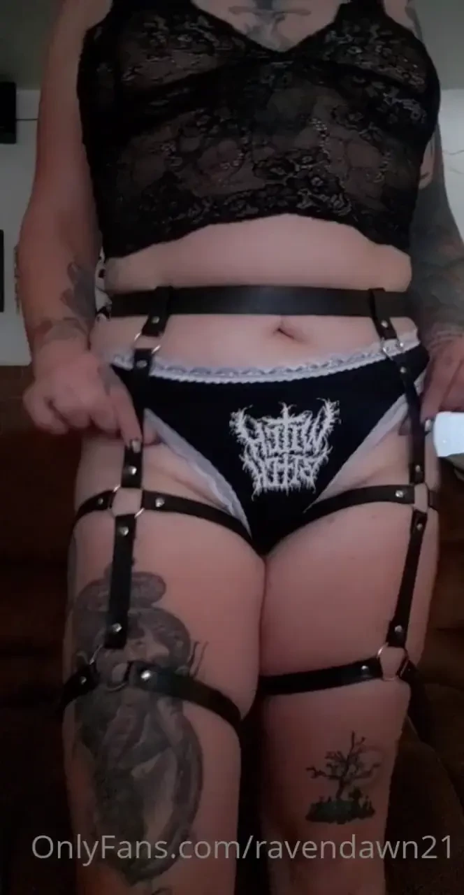 Geez this outfit looks so dam hot on me wouldn t you love to watch me 