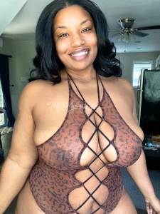 Onlyfans s fattest ass https onlyfans com theselynakyle c3 part 2