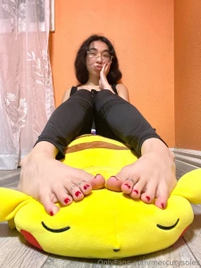 Nail check but you can stare for long you might get ideas