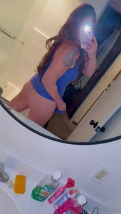 I m the kind of girl that ll wear panties out to dinner but you ll end