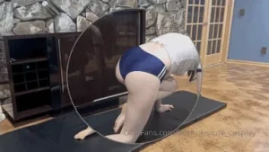 Enjoy my newest video be sure to check your messages and merry