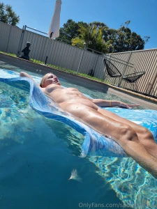 The water is perfect x