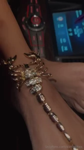 Cum all over my toes baby