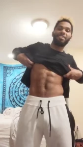 Who s trying to give me some head