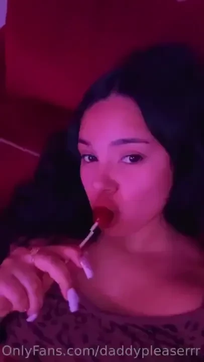 Mhhh imagine my tongue on you though 