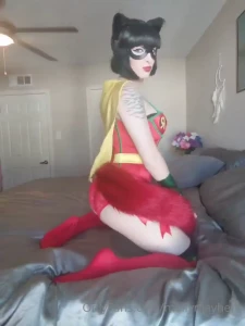 If robin was a cat girl part 1