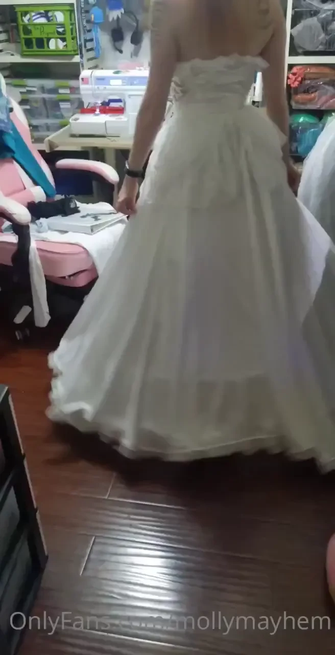 I made this skirt with the guidance of a friend i am so proud of 