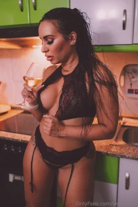 I m ready to make your special videos dm now