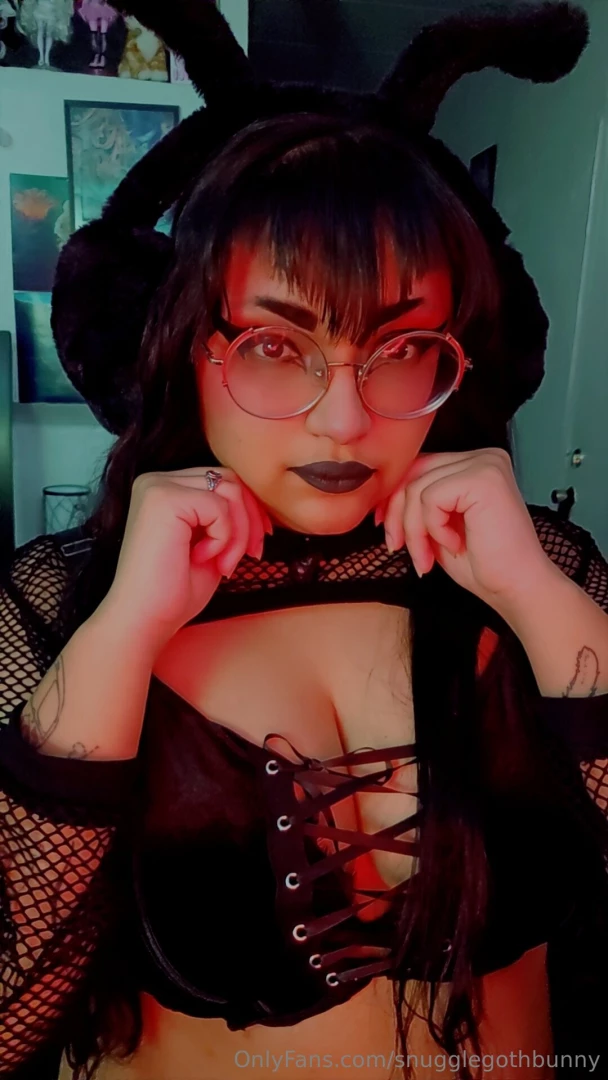 Get ready for a whole lot of goth content coming up 